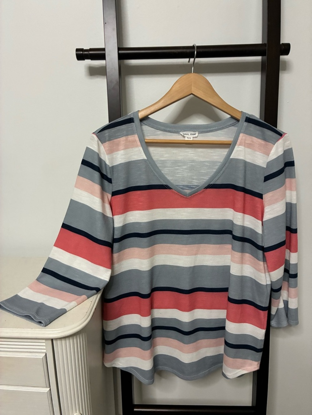 Striped V-Neck Women’s Top in Coral/pink, Gray & blue. XL tribal jeans. Stripes!